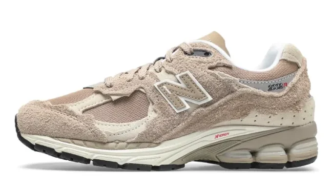 Кроссовки New Balance 2002R